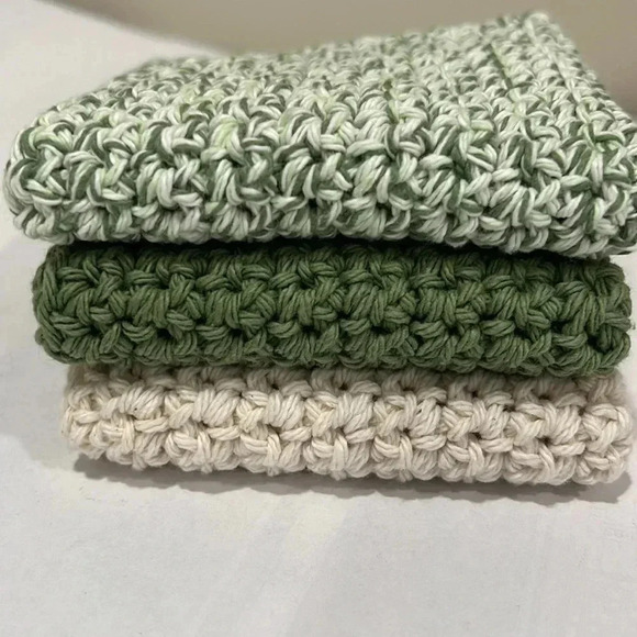 Hand Crocheted Washcloth/Dishcloth - Set of 3 - Picture 2 of 5